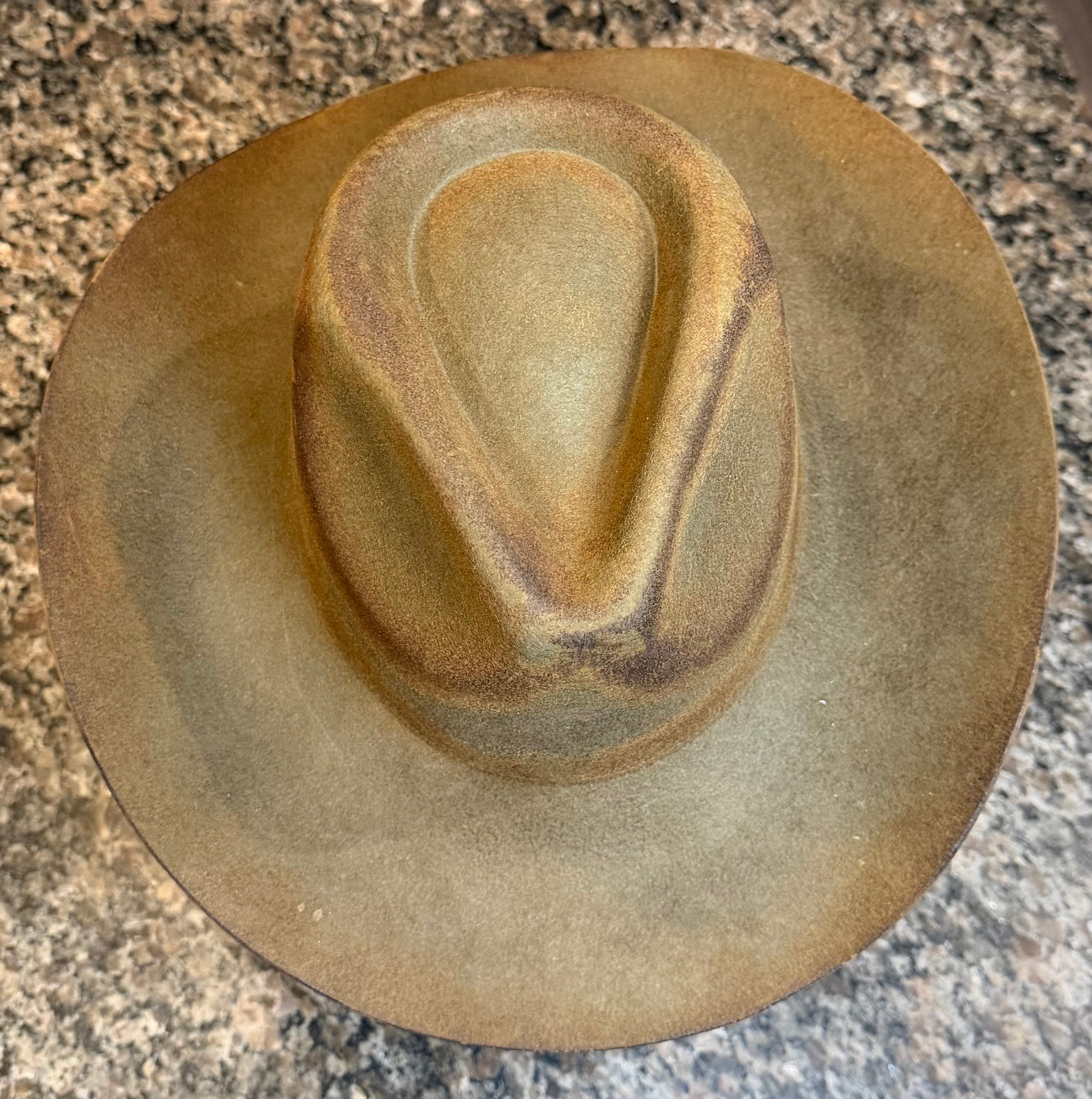 Custom Hat Bar by Nila